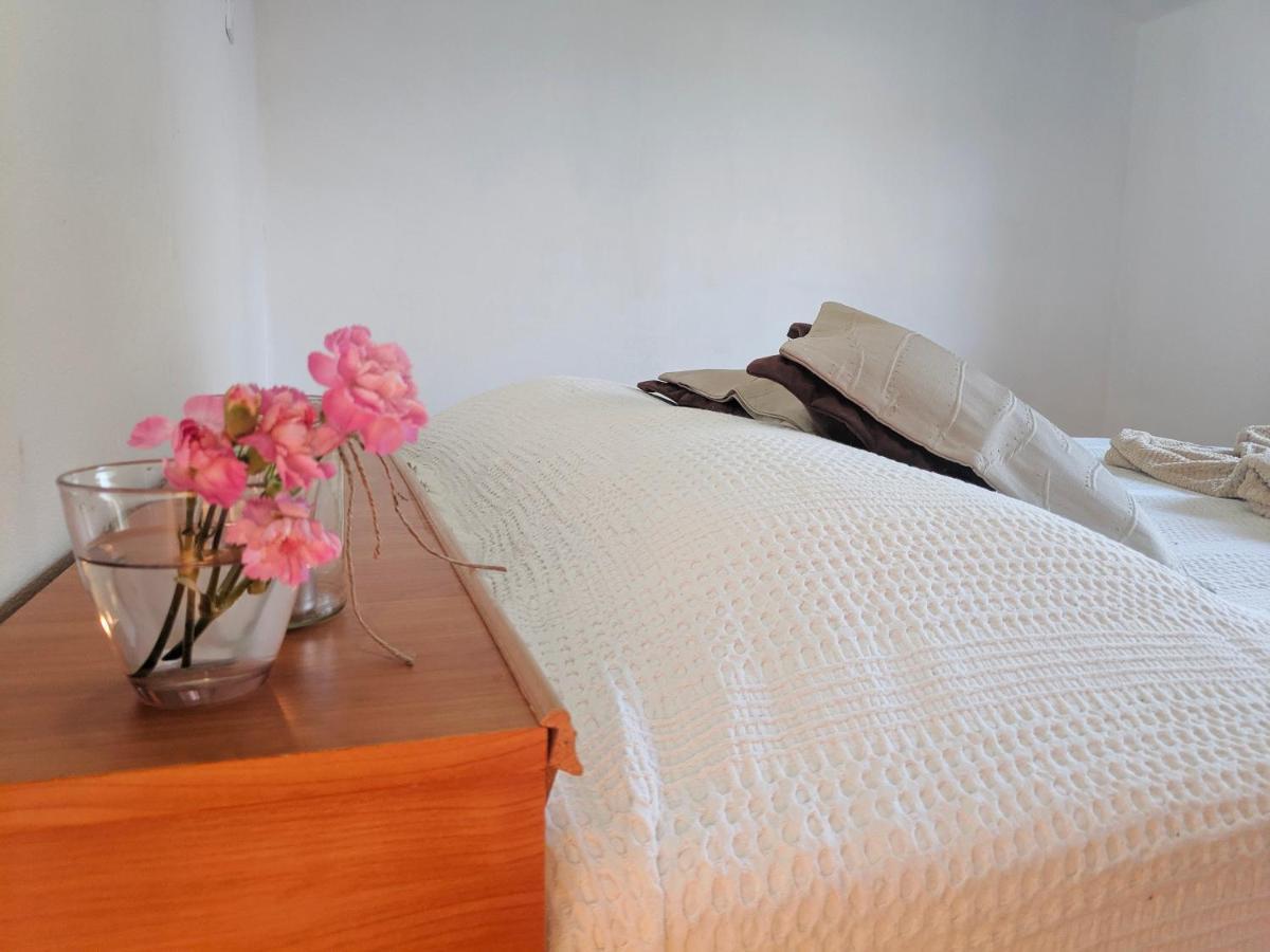 Apartment Soline Pjescana Uvala Esterno foto