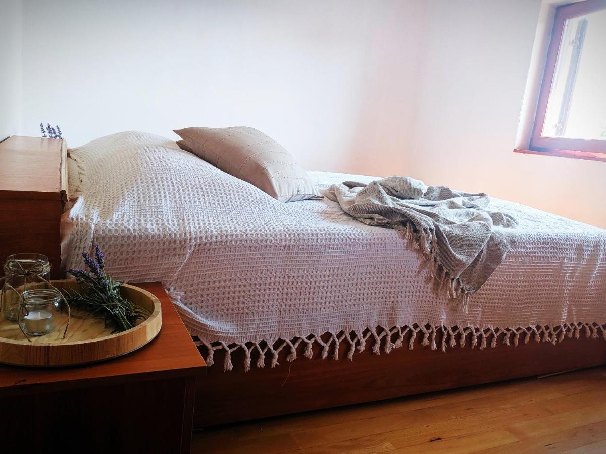 Apartment Soline Pjescana Uvala Esterno foto